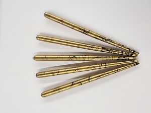 Rheita Federhalter für eine Feder, Buche, gold/schwarz, 13 cm lang