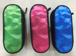 Faulenzeretui oval mit Polygon-Druck, farblich sortiert, abwaschbares