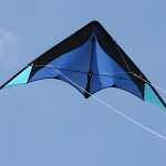 Elliot Drachen Delta Basic 117 x 59 cm blau/schwarz rtf