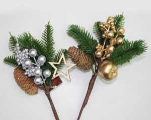 Dekozweig 17x13cm, mit Zapfen Lieferumfang 2 Stück sortiert