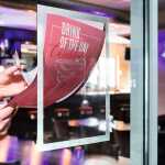 Durable Info-Rahmen A4 si 2St adhäsiv DURAFRAME® sun