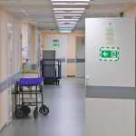 Durable Info-Rahmen A4 gn/ws 2St DURAFRAME® SECURITY selbstkl.