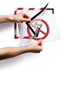 Durable Info-Rahmen A4 rt/ws 2St DURAFRAME® SECURITY selbstkl.