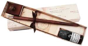 Rubinato Holzfederhalter Geschenkbox Feder + Löschwiege & schwarze Tinte
