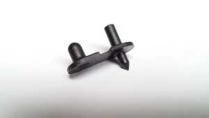 Elliot Stand-Off-Halter, für ins Segel, 3 mm