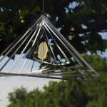 Elliot EDELSTAHL-DREIECK mit Lichtzauber, groß, orange