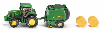 John Deere Traktor mit Ballenpresse