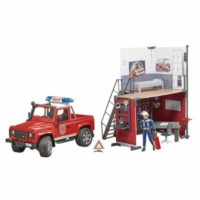 Bruder World Feuerwehrstation - mit Landrover Defender, 3 Knopfzellen LR44 enthalten - ab 4 Jahren