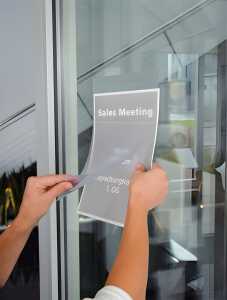 Selbsthaftendes InfoDisplay, A4, 2 Stück, für ein schnelles