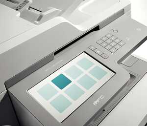 CUSTOM UI LIZENZ-CODE Anpassen. Zeit sparen. Kosten senken.