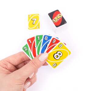 Worlds Smallest Uno Card Game