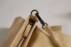 Clairefontaine FSp Ledertasche beige 23,5x2x19