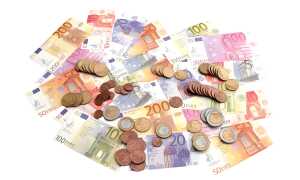 Wonday Spielgeld, 65 Geldscheine & 80 Münzen, im Polybeutel (61438023)